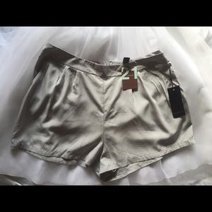 Forever 21 light weight grey shorts